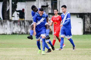 Paulista A2: Taubaté promove jovens da base que assinam 1º contrato profissional