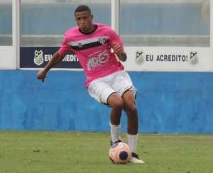 Paulista A3: Atacante do EC São Bernardo acredita no acesso e no título