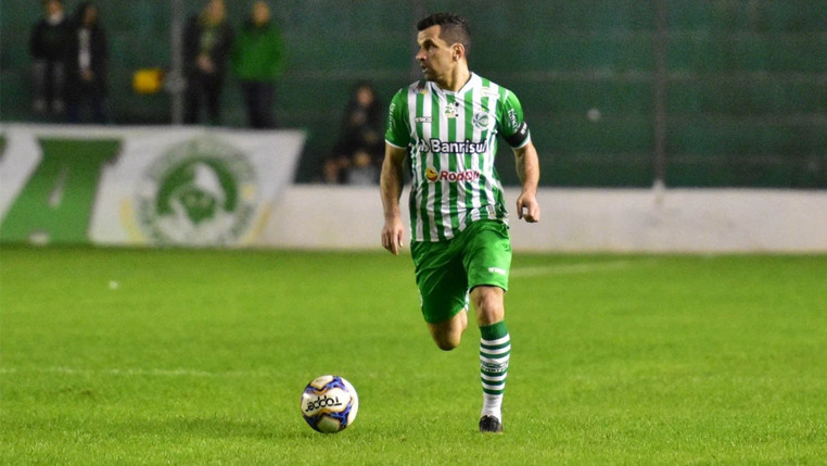 Série B: Juventude confirma que lateral está com covid; elenco fará testes