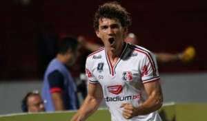 Série C: Cartola do Santa Cruz nega interesse do Operário-PR por lateral ex-Vitória