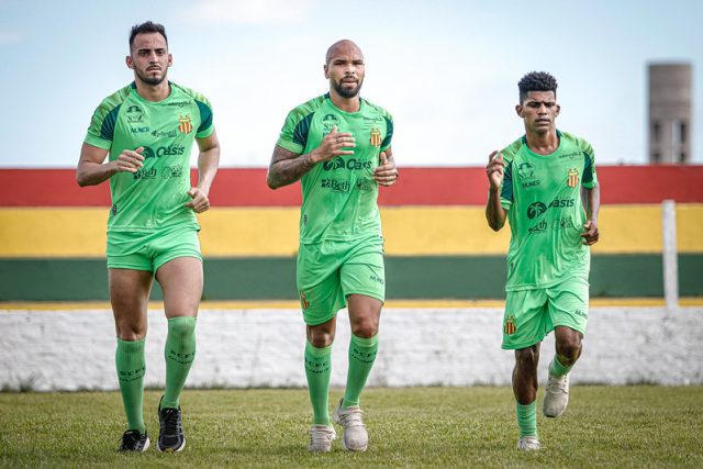 Após goleada no estadual, Sampaio Corrêa foca em estreia na Série B