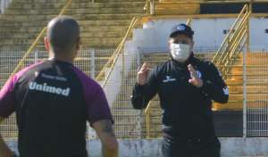 Paulista A2: Técnico elogia entrega do XV de Piracicaba e diz: 'Vamos lutar muito'