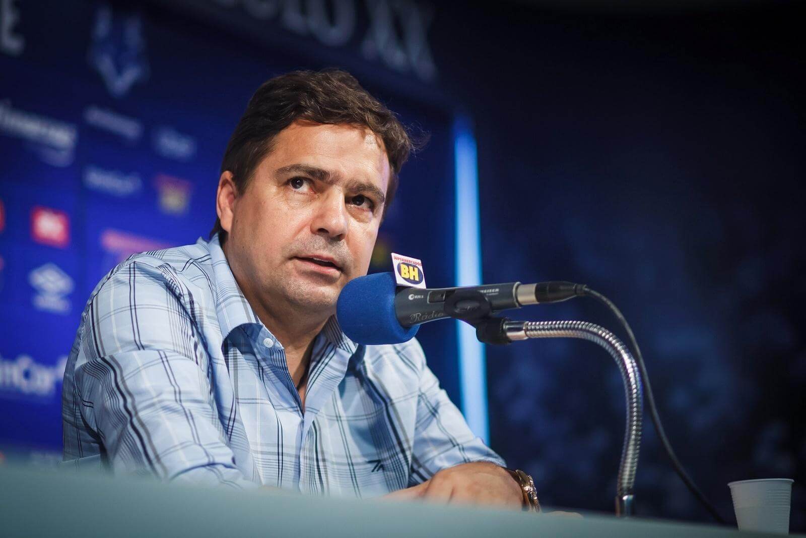 Com Covid-19, ex-dirigente do Cruzeiro melhora e deve deixar a UTI