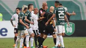 'Falar de interferência externa é teoria da conspiração', diz árbitro do dérbi de 2018