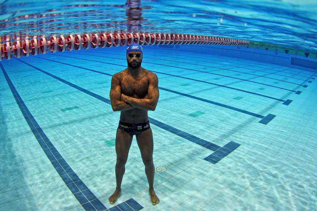 Com teste negativo para covid-19, nadador João Gomes viaja para Europa no sábado