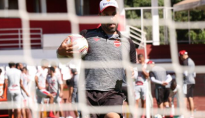 Série C: Vila Nova viaja com defesa definida, mas dúvidas nos outros setores