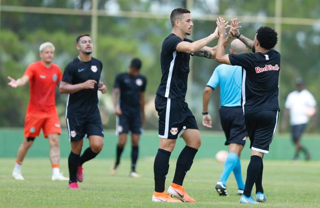 Série B: Ponte Preta acerta com atacante de time do Brasileirão