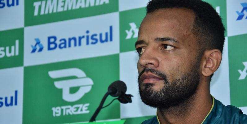 Reforço para a lateral esquerda. (Foto: Gabriel Tadiotto/E.C.Juventude)