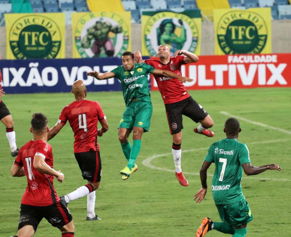 Cuiabá e Brasil ficam no 0 a 0 (Foto: Thiago Carvalho/Cuiabá)