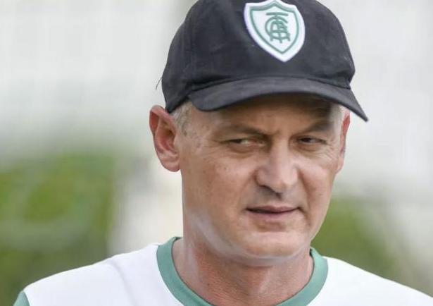 Problema ofensivo. (Foto: Mourão Panda / América-MG)