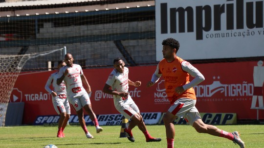 Série C: Presidente do Vila Nova revela caso de Covid no elenco e critica CBF