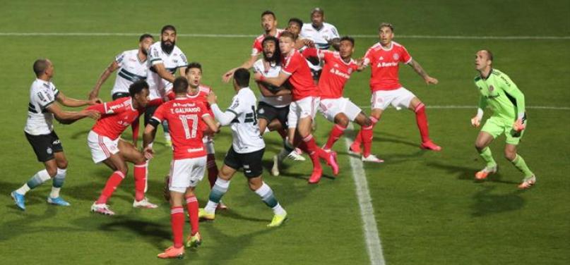 Coritiba e Internacional fizeram jogo equilibrado. Foto: CFC