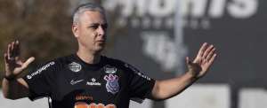 'Fizemos uma atuação de Corinthians, lutando até o final', diz Tiago Nunes