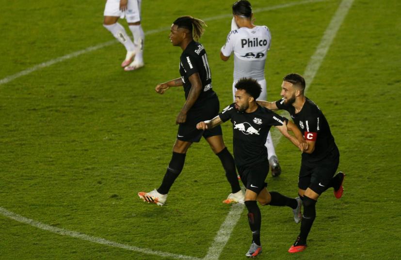 Herói do Red Bull Bragantino comemora gol e faz homenagem ao pai