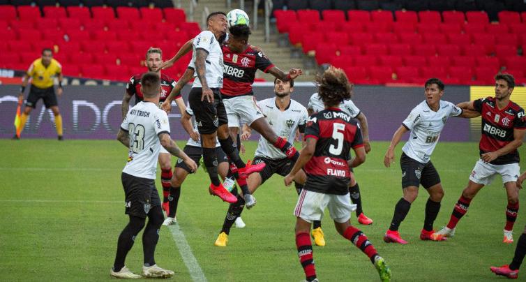 Rafinha defende novo técnico do Flamengo e pede humildade e muito trabalho