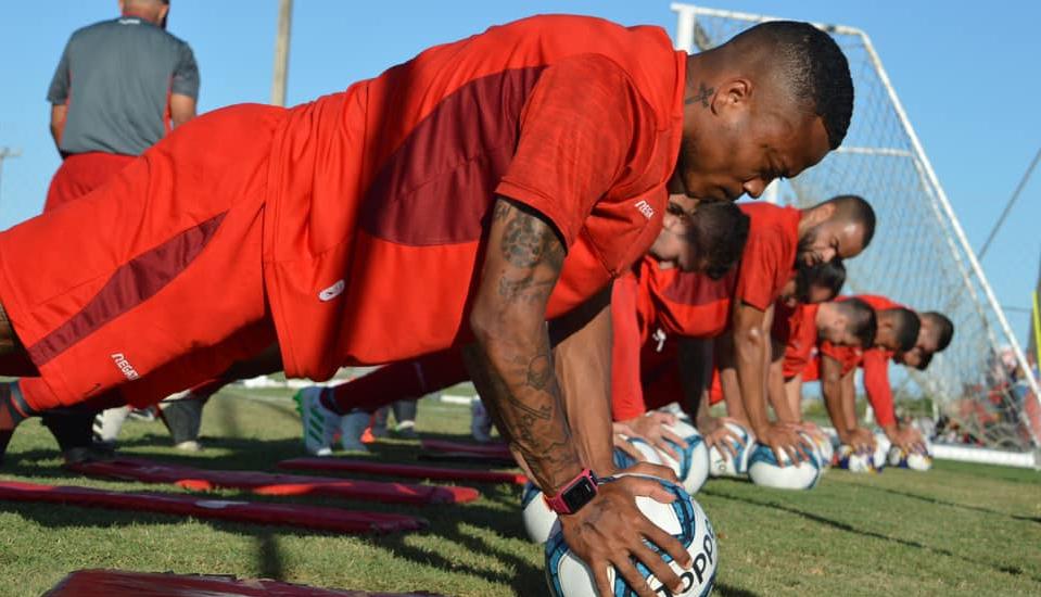Atacante do CRB foca em acesso e artilharia na Série B