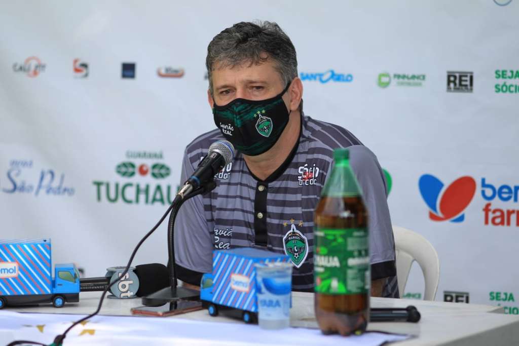 Farjado não é mais técnico do Manaus (Foto: Ismael Monteiro/MFC)
