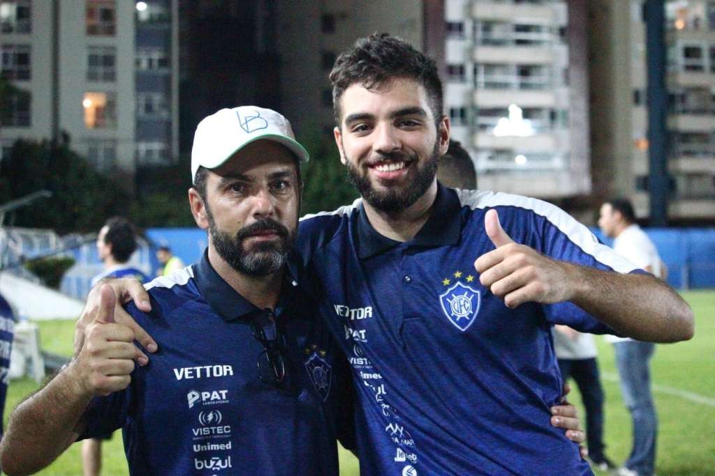 Rodrigo Fonseca (à esquerda)