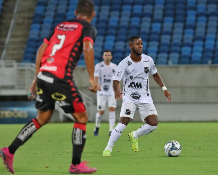 POTIGUAR: ABC retorna com goleada por 5 a 1 sobre o Santa Cruz