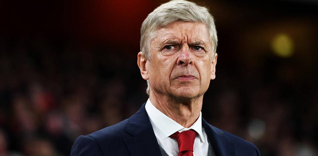 Ex-Arsenal se reúne com dirigentes, mas recusa proposta do Barcelona