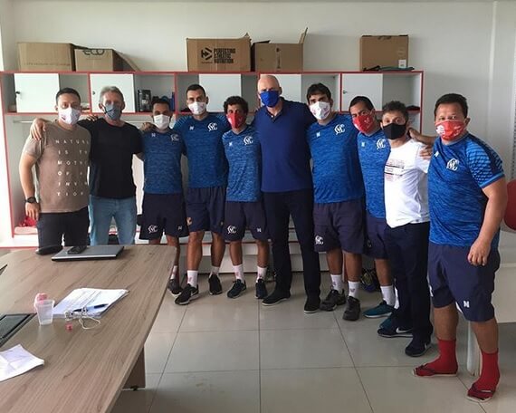 Série B: Pendências financeiras fazem Náutico segurar anúncio da saída do treinador