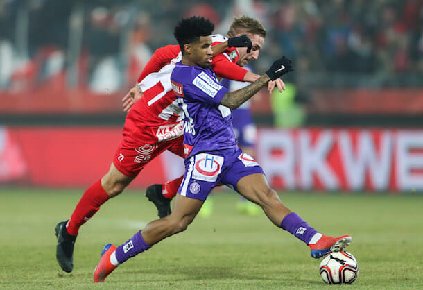 Série B: Encostado no Sport, ex-São Paulo deve fechar com o Vitória