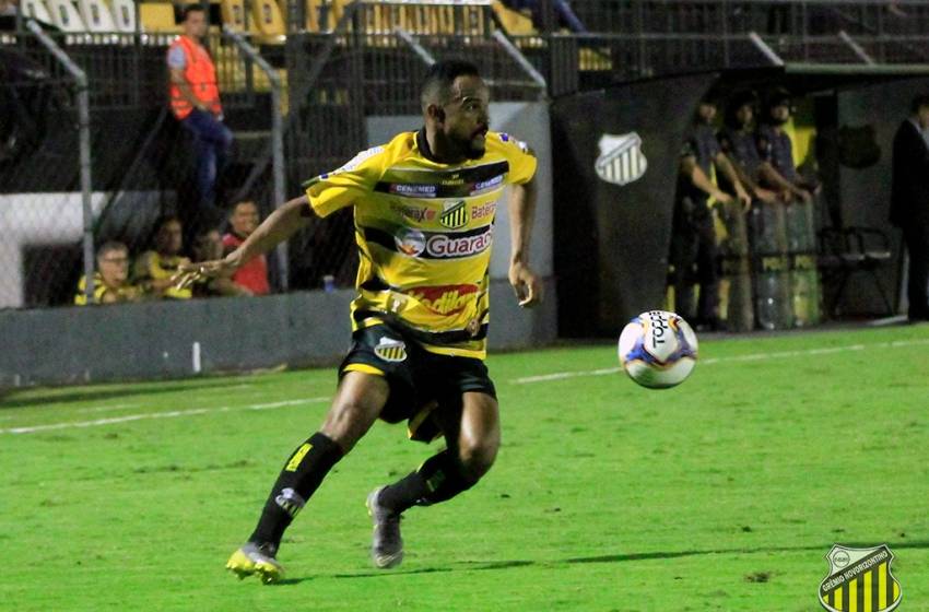 Série C: Santa Cruz sonha com destaques do Paulistão, mas Novorizontino faz jogo duro