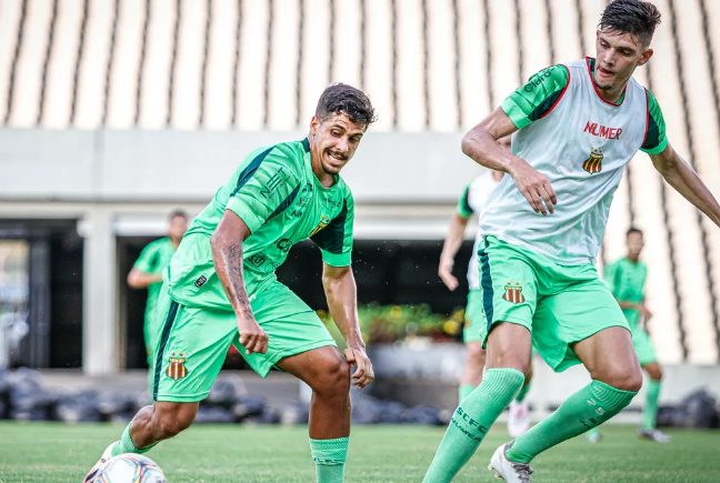 Série B: Quatro testam positivo para covid-19 e desfalcam Sampaio Corrêa contra Chape