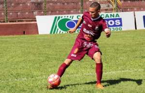 Paulista A2: ​Joia da base assina primeiro contrato profissional com o Sertãozinho