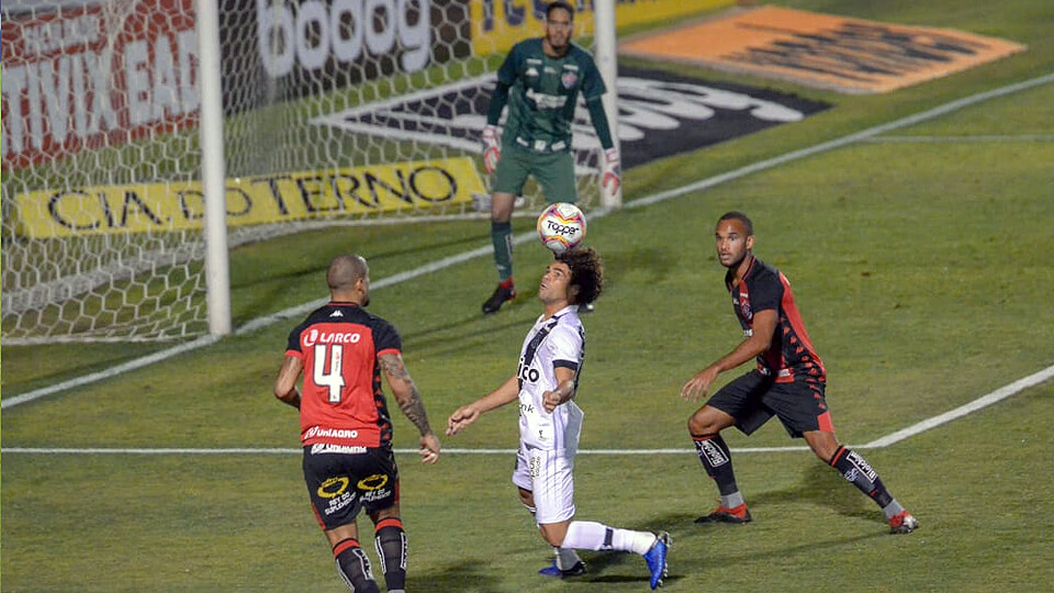 Jogadores são agredidos por “torcedores” e ameaçam deixar a Ponte Preta