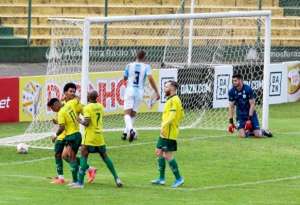 Ypiranga 2 x 1 Londrina - Time gaúcho vence em casa e sobe na tabela da Série C