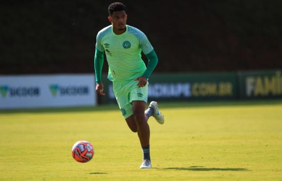 Joilson fala em desgaste na Chape e deixa reforços nas mãos da diretoria