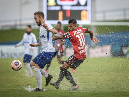 Série C: Botafogo-PB encaminha contratação de lateral de rival e dois do Santo André
