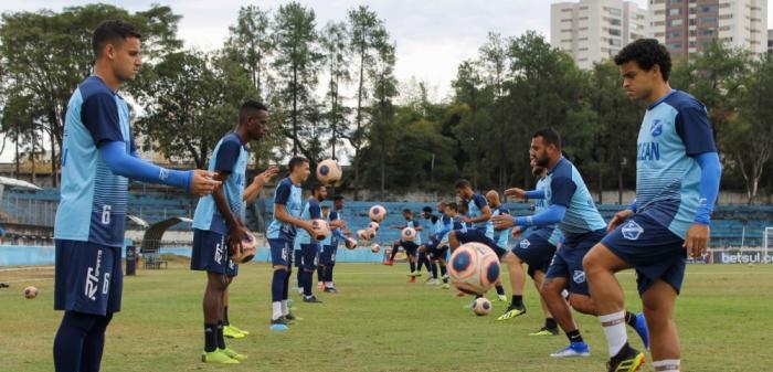 Paulista A2: Buscando soluções ofensivas, Taubaté confia em elenco para retomada