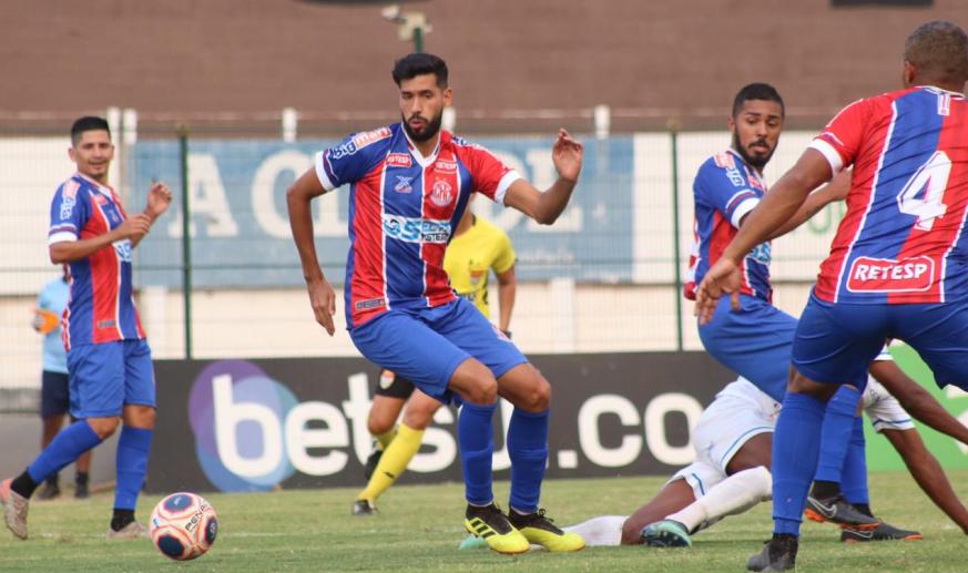 Três pontos para o Penapolense. (Foto: Rafael Alves)