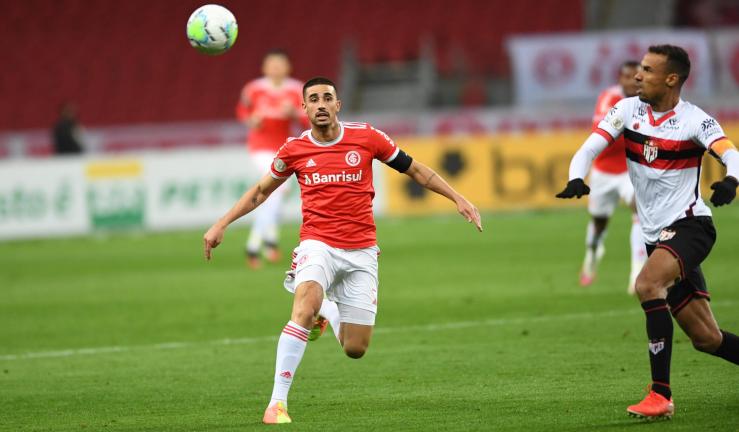 Thiago Galhardo entrou e fez a diferença para o Colorado Thiago Galhardo entrou e fez a diferença para o Colorado