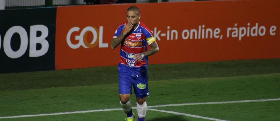 Wellington Paulista deixou o seu na vitória do Fortaleza