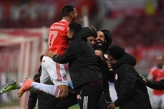 BRASILEIRÃO: Galo tropeça, paulistas reagem e Inter é o novo líder