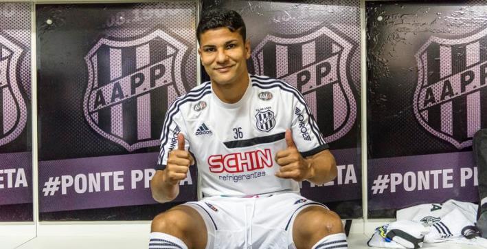 Ferron, ex-zagueiro da Ponte Preta, negocia com clube da Série D