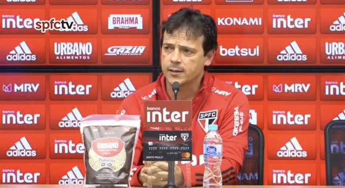 Apoio de Leco e situação financeira mantêm Fernando Diniz no São Paulo