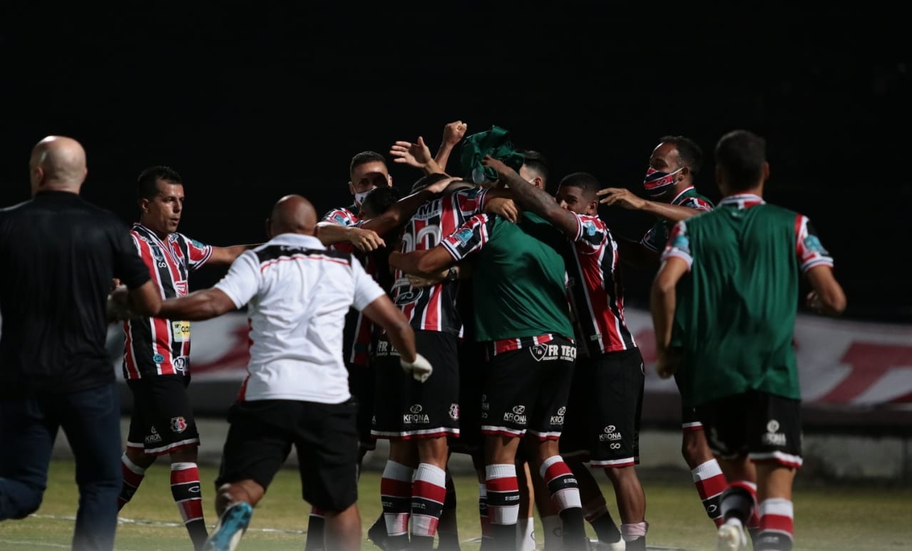 Botafogo-PB x Santa Cruz-PE – Cobra Coral tenta embalar diante de ‘desesperado’ Belo