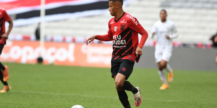 Athletico-PR 0 x 1 Fluminense – Gol contra de Aguilar dá vitória aos tricolores