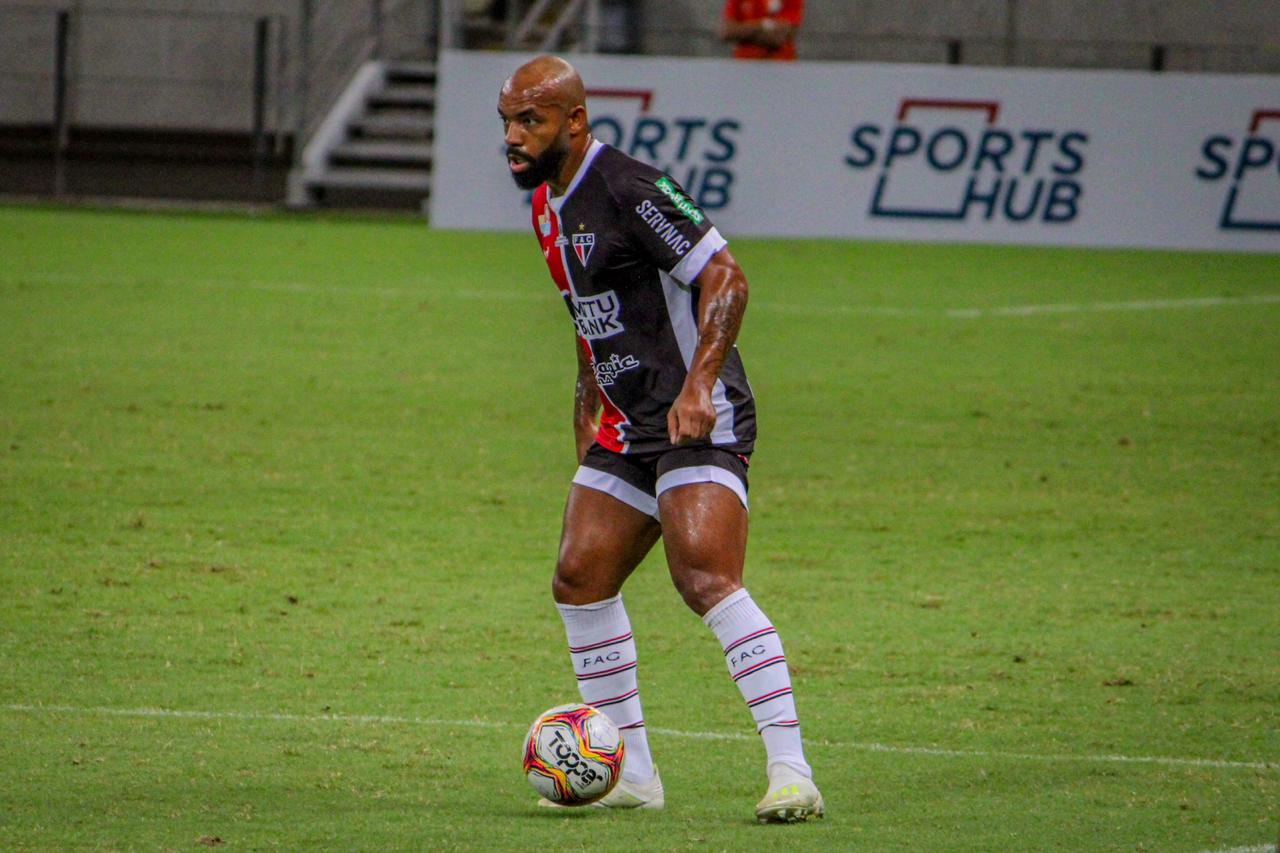 Ferroviário 4 x 0 Vila Nova – Em fim de jogo mágico, Tubarão massacra Tigre e é líder