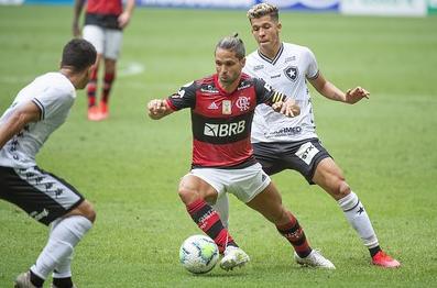 Diego jogou o clássico