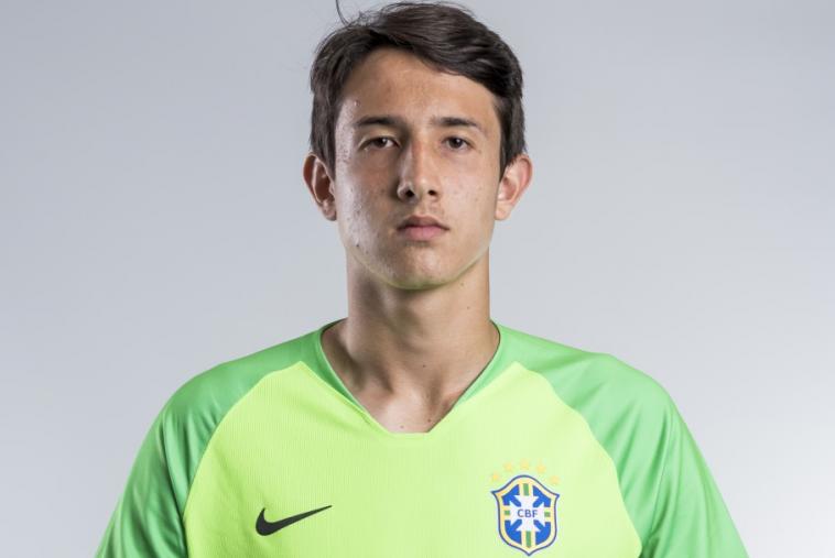 Liverpool está de olho em goleiro de clube do Brasileirão