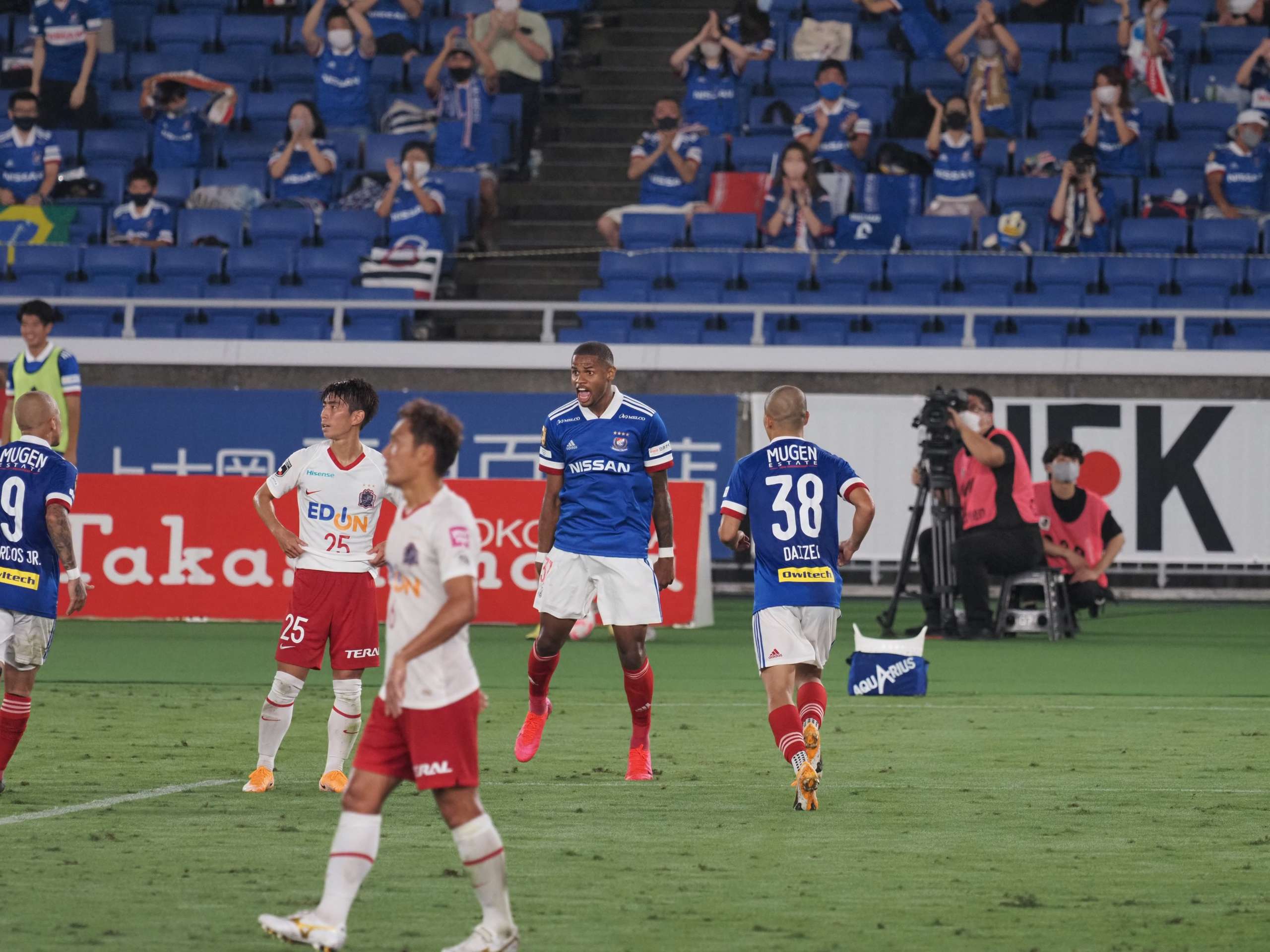 Ex-Ponte e Fortaleza, atacante brilha e chega a três gols em quatro jogos no Japão