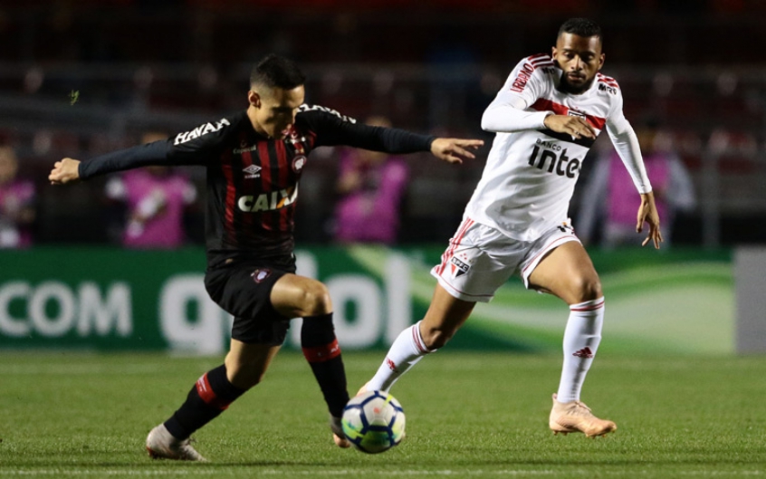 São Paulo x Athletico-PR – Tricolor irá se aproximar dos líderes do Brasileirão?