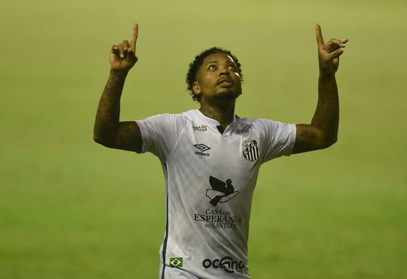 Após folga, Santos volta aos treinamentos sem a presença de atacante