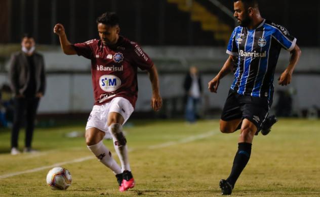 Caxias e Grêmio fizeram um jogo movimentado
