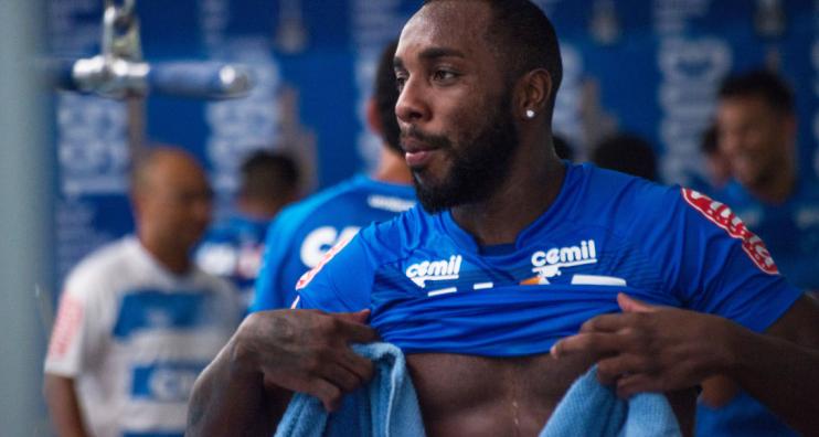 De volta ao Cruzeiro, Manoel espera dificuldades no clássico contra o América-MG